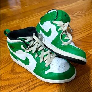 Nike Jordan 1 Mid Lucky Green Youth